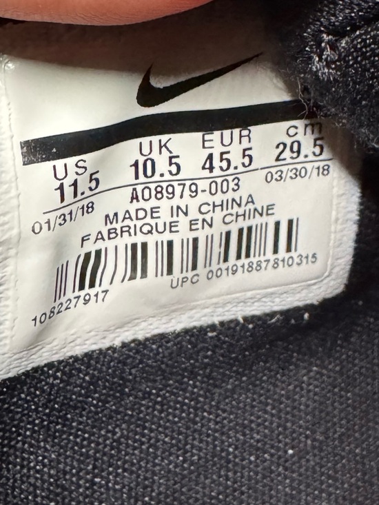 Nike Kyrie Low Black - AO8979-003 for Sale | Authenticity  Nike Kyrie Low Black Ao8979-
003 Mens Size 11.5 Black